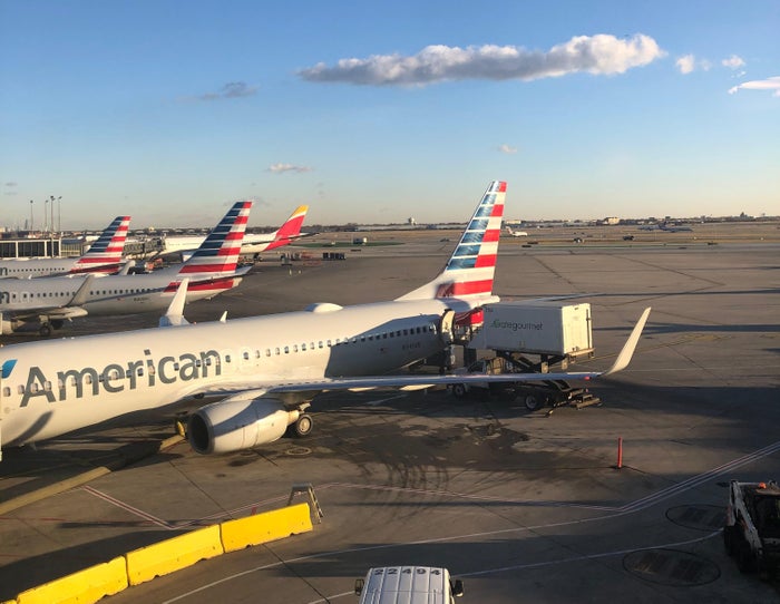 4 Ways I Earn AAdvantage Status Each Year