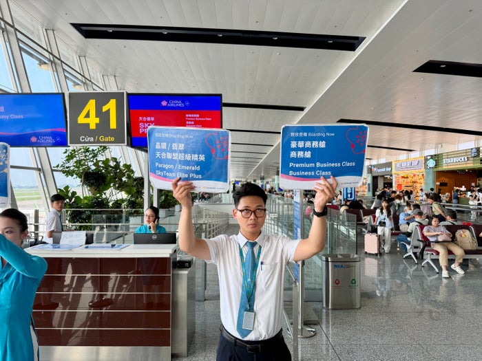 China Airlines boarding starting at Hanoi Airport China Airlines boarding starting at Hanoi Airport