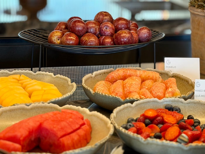 Fairmont Hanoi Gold Lounge Golden Hour fruit