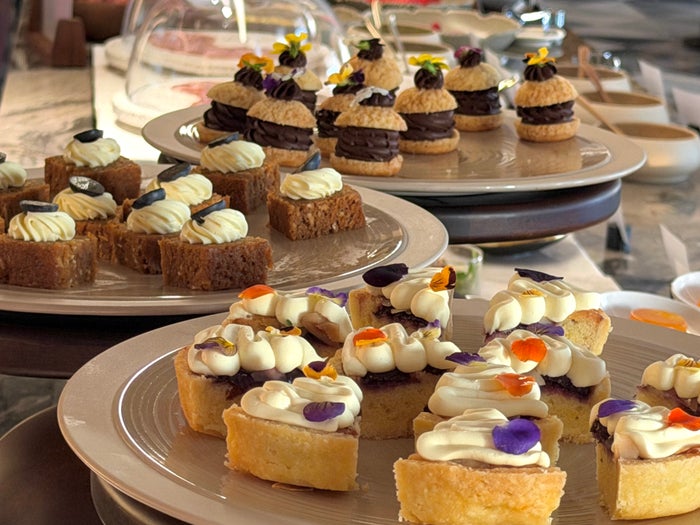 Fairmont Hanoi Gold Lounge afternoon tea desserts