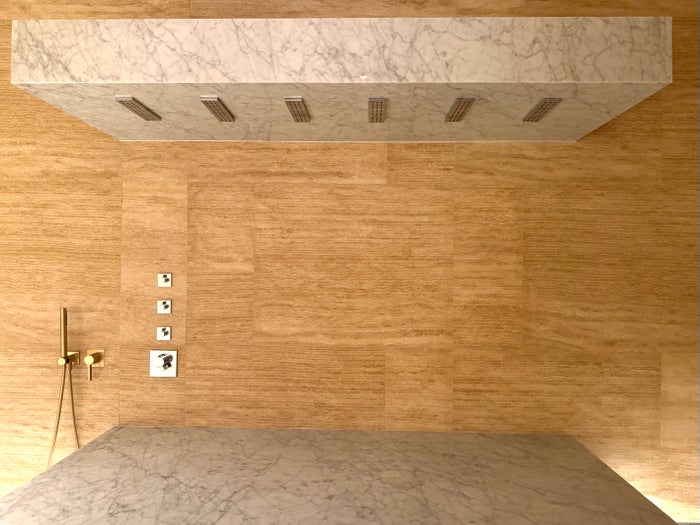 Fairmont Hanoi spa lay down shower