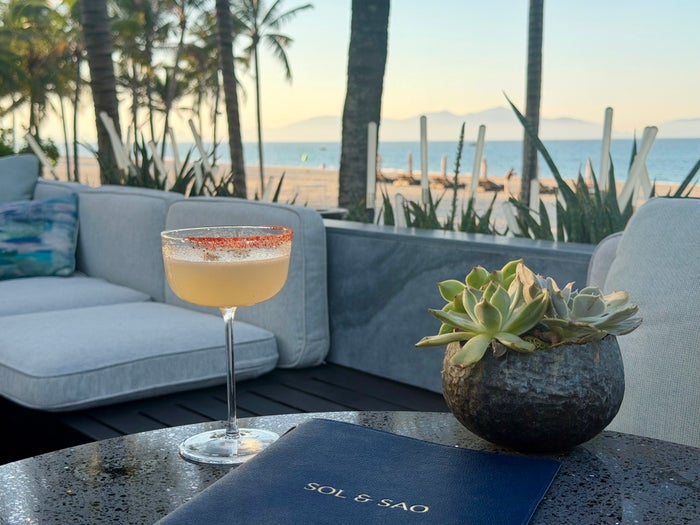 Four Seasons The Nam Hai Sol and Sao margarita