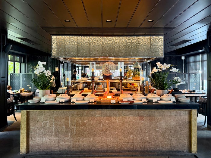 Four Seasons The Nam Hai breakfast buffet