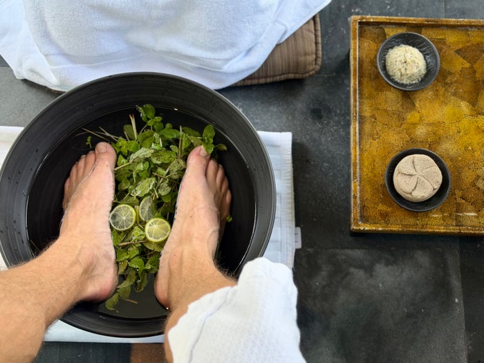 Four Seasons The Nam Hai spa foot scrub