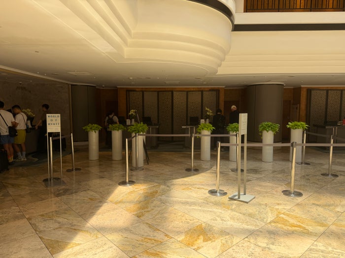 Grand Hyatt Taipei Front Desk