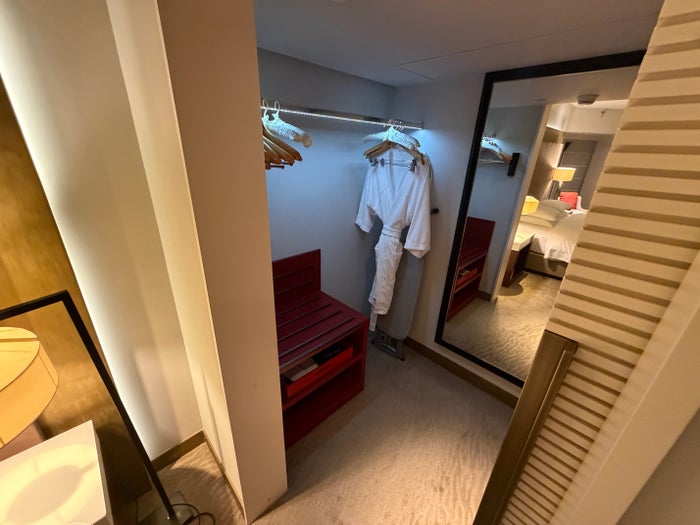 Grand Hyatt Tapei Closet in Suite
