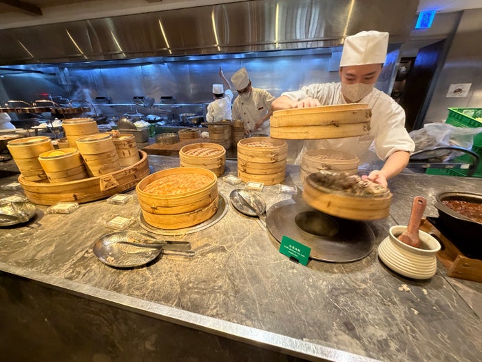 Grand Hyatt Tapei Dumplings being Refilled