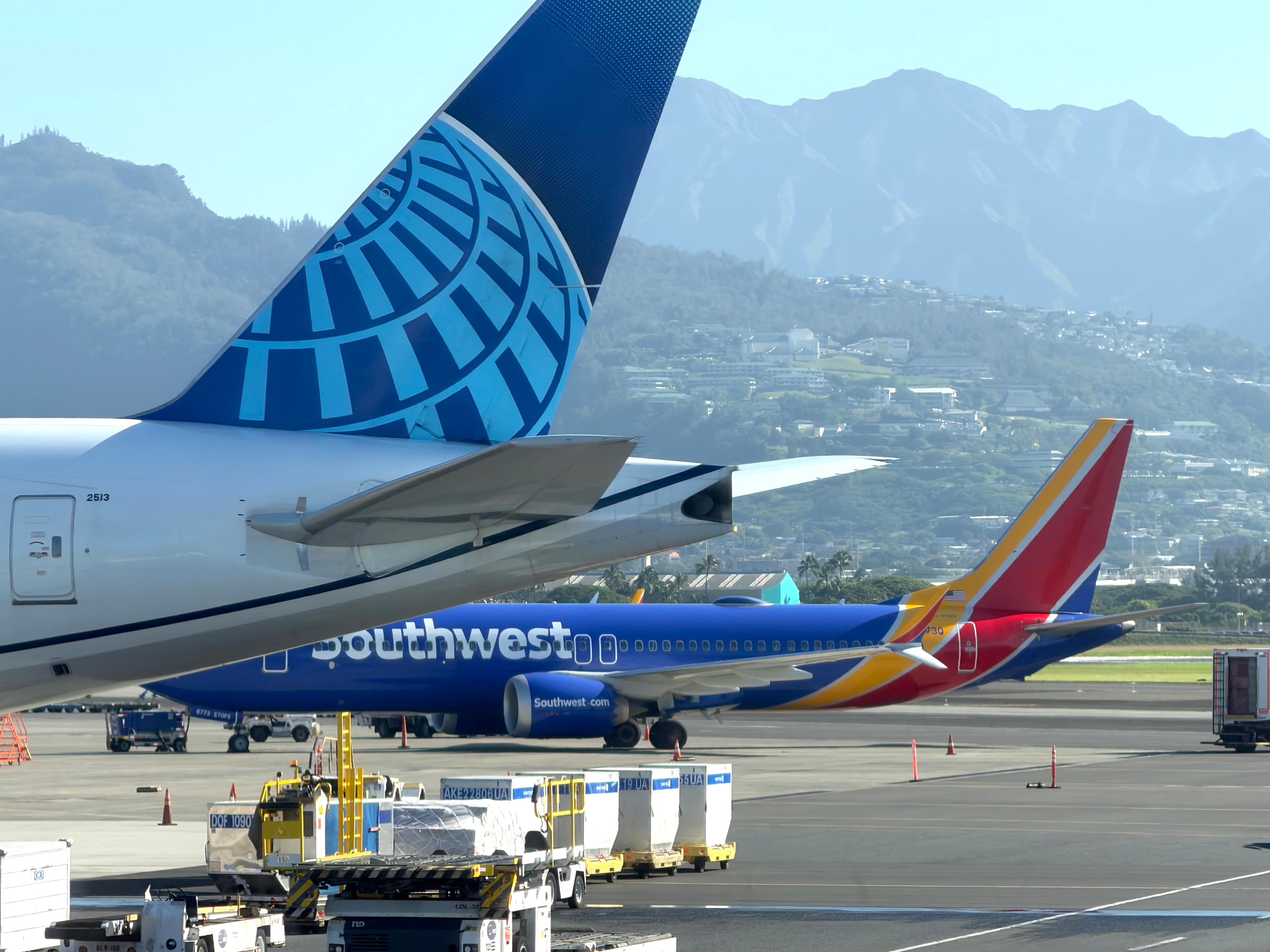 Southwest's Starlink Debut, United's Polaris Menu Refresh, Air Canada's Inaugural A321XLR, and More
