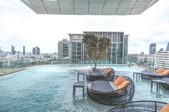 Waldorf Astoria Bangkok pool