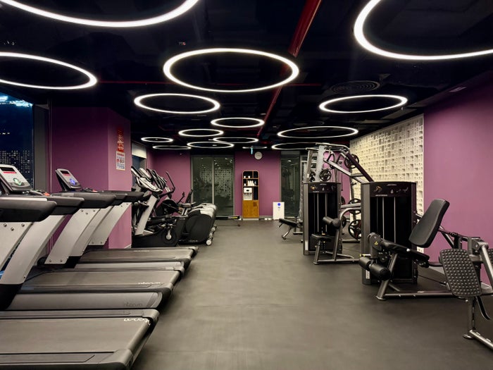 Wink Danang Riverside gym treadmills