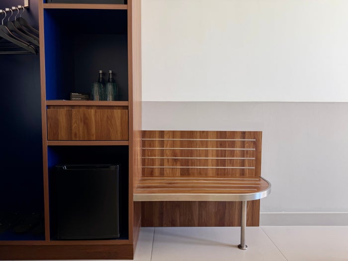 Wink Danang Riverside room luggage shelf