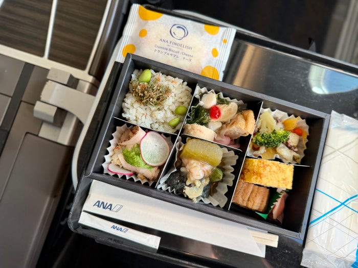 ANA Boeing 787 10 domestic Premium bento box contents