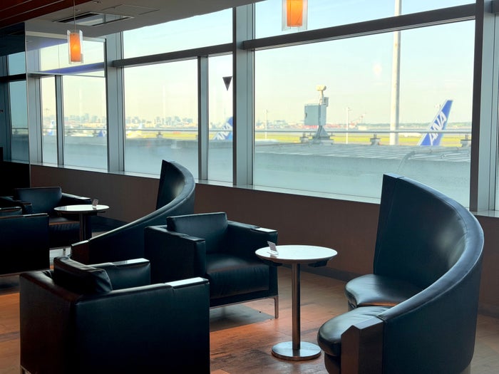 ANA Lounge comfy seating at Tokyo Haneda HND domestic terminal 2