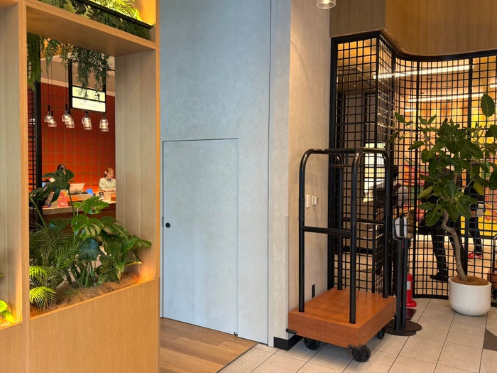 Caption by Hyatt Kabutocho Tokyo entrance