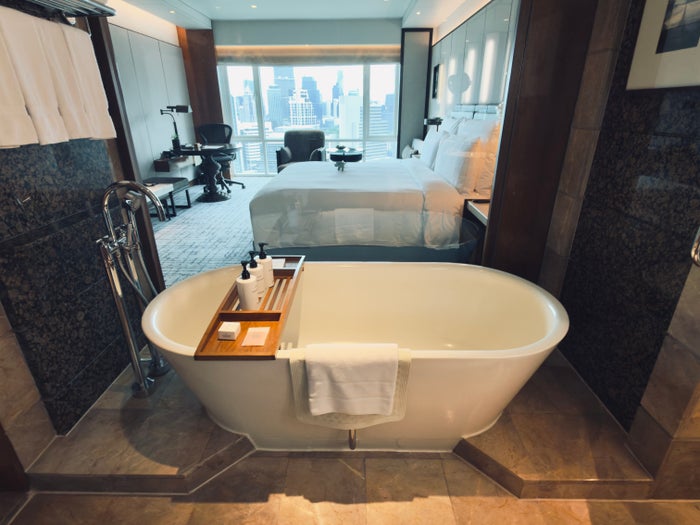 Conrad Bangkok bathroom soaking tub