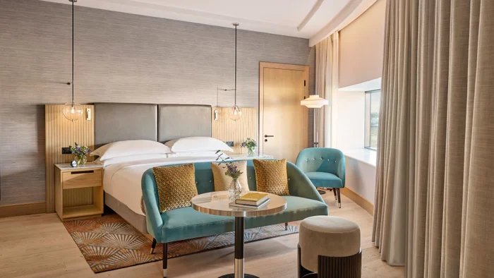Hyatt Regency London Olympia room