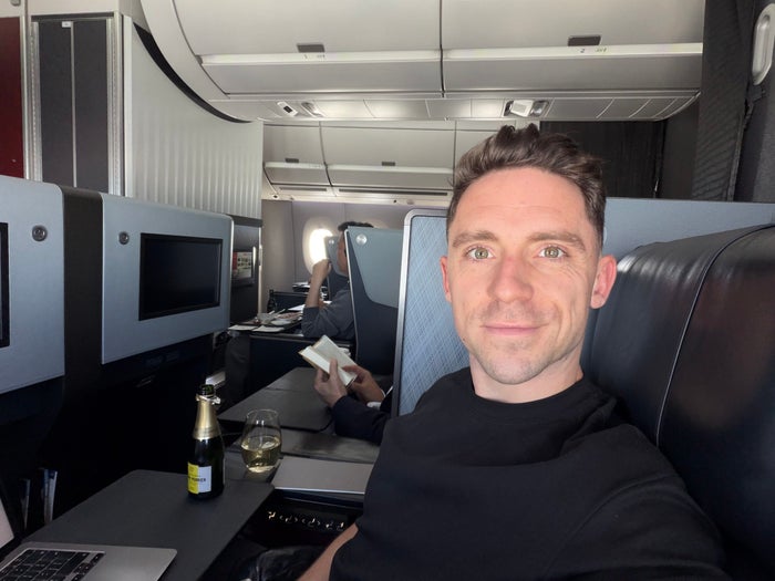 JAL domestic Airbus A359 first class privacy