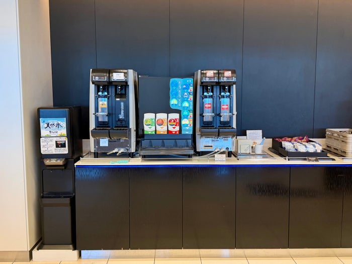 ANA Lounge beer taps at Tokyo Haneda HND domestic terminal 2