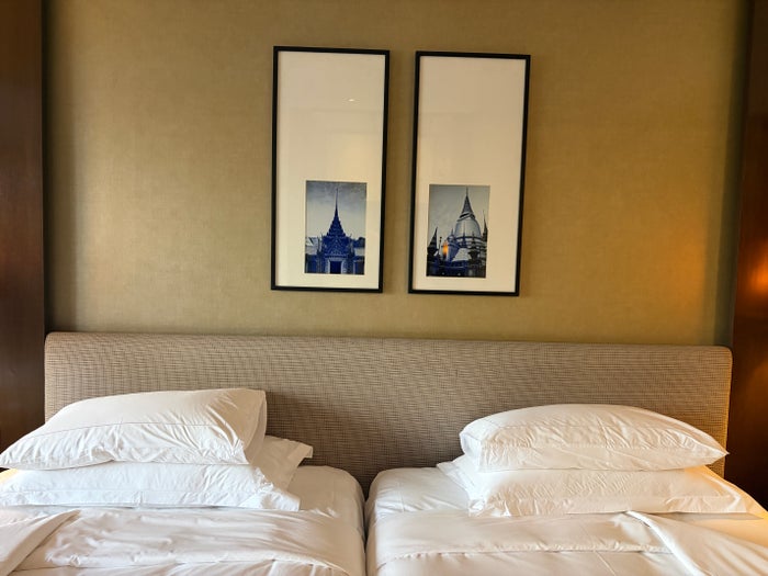 Anantara Riverside Resort beds