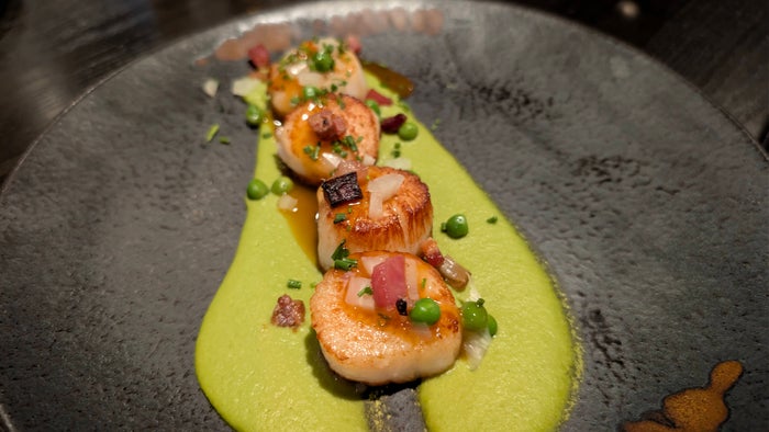 Caesars Republic Lake Tahoe food and beverages Hells Kitchen scallops