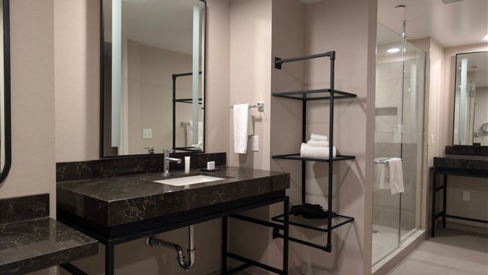 Caesars Republic Lake Tahoe guest room bathroom