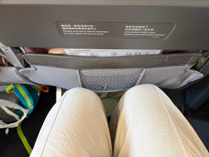 Cathay Pacific A321 legroom space Cathay Pacific A321 legroom space