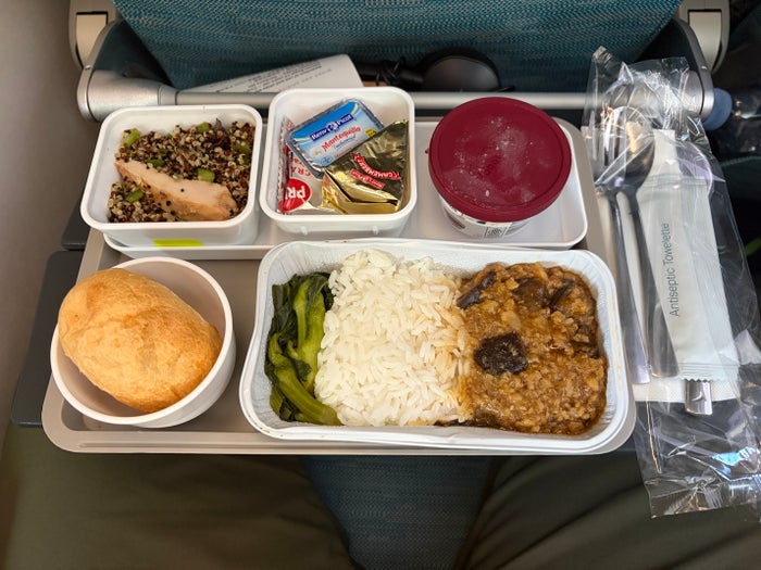Cathay Pacific A350 chicken