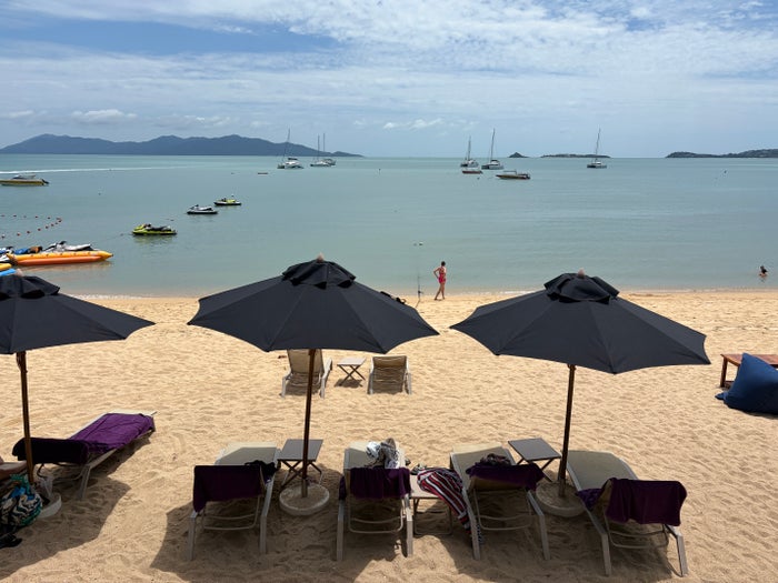 Holiday Inn Bophut Beach chairs