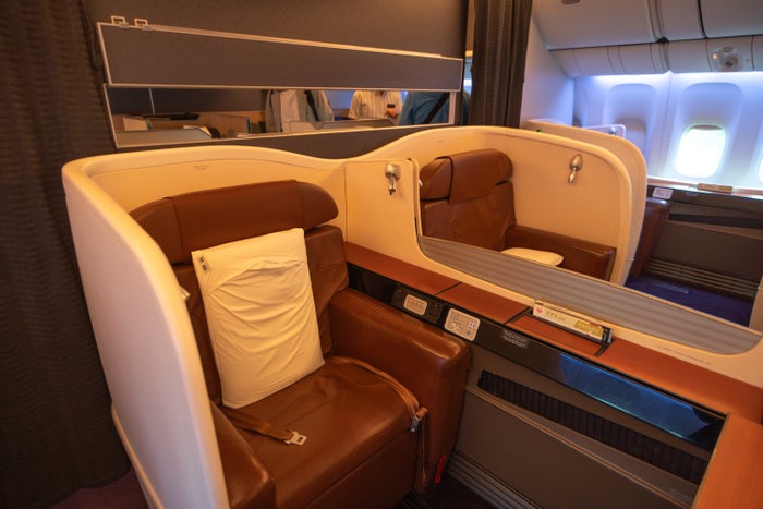 JAL F middle seats JAL F middle seats