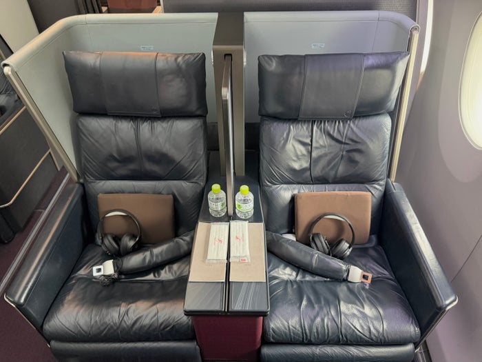 JAL domestic Airbus A359 first class seats close up