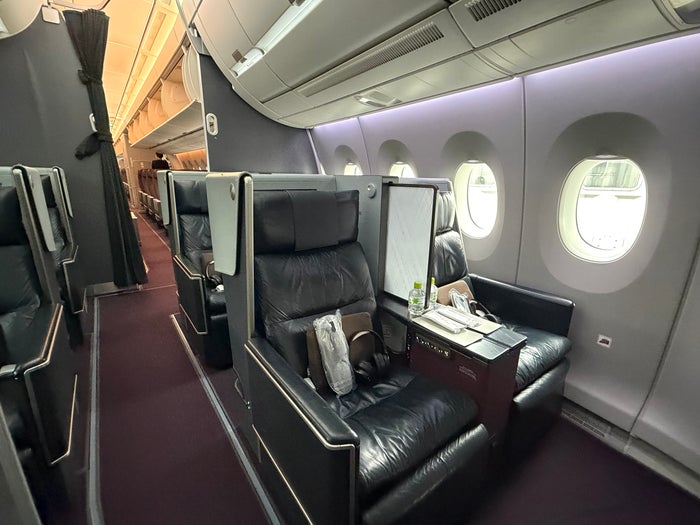 JAL domestic Airbus A359 first class seats