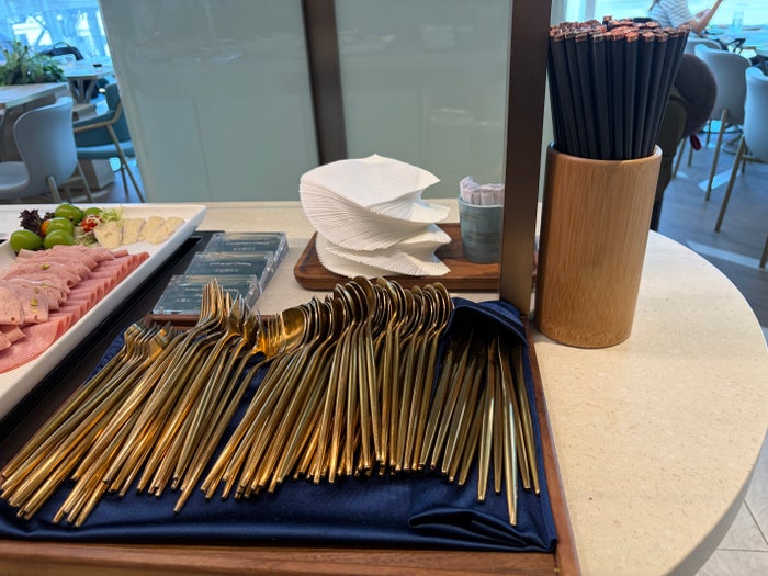 Kyra Lounge cutlery