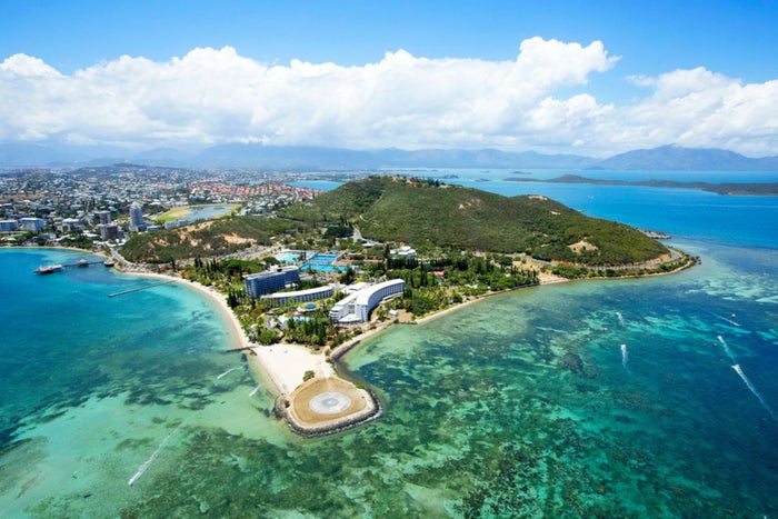 Marriott Shuffles South Pacific Portfolio, a Top Hyatt Property Is Leaving, and Other Hotel News