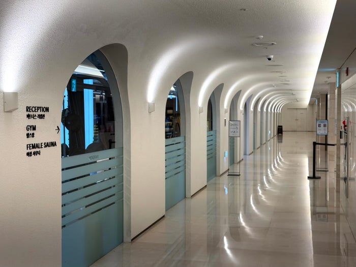Mondrian Seoul Itaewan gym and spa reception Mondrian Seoul Itaewan gym and spa reception