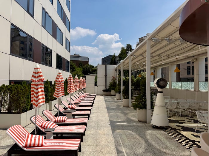 Mondrian Seoul Itaewan pool loungers Mondrian Seoul Itaewan pool loungers