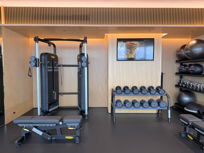 Ritz Carlton Fukuoka gym weights