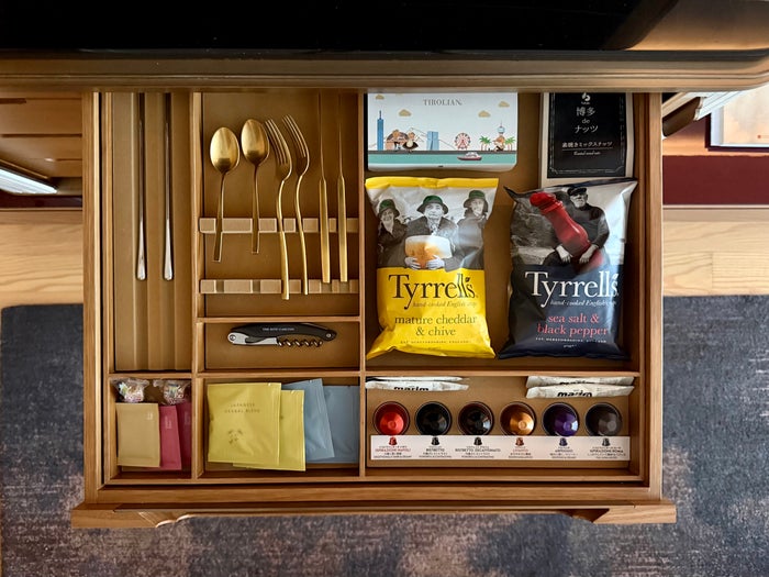 Ritz Carlton Fukuoka room mini bar contents