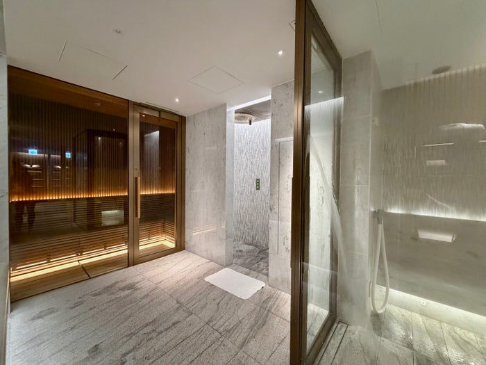 Ritz Carlton Fukuoka spa steam and sauna
