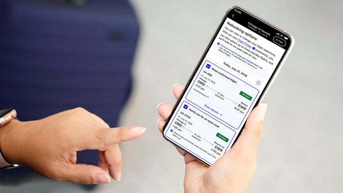 United’s App Can Now Help You Find an Earlier Flight After a Disruption