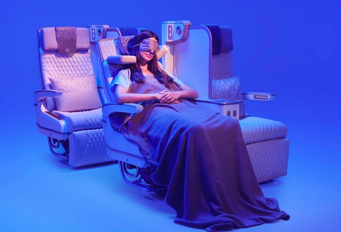 Emirates recline seat premium economy Emirates recline seat premium economy