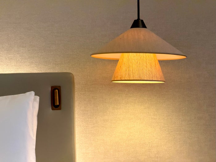Fairmont Tokyo bedside lighting
