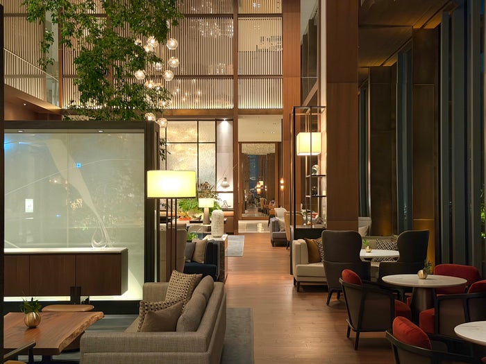 Fairmont Tokyo lobby at night