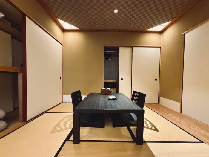 Gajoen Tokyo room living room low table