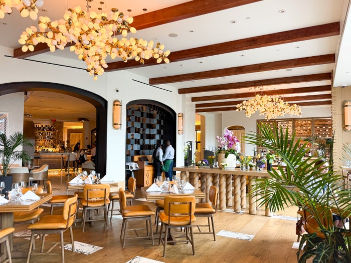 InterContinental Boston by IHG Matria Indoor seating options Image Credit Chris Hassan