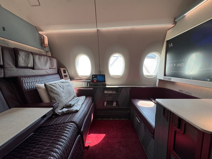 Why Japan Airlines A350-1000 First Class From JFK to HND Left Me Truly Amazed [Review]