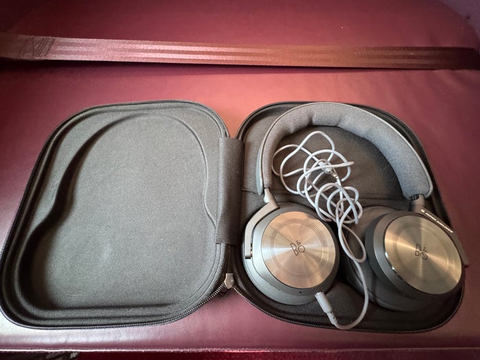 JL First Class Suite headphones JL First Class Suite headphones