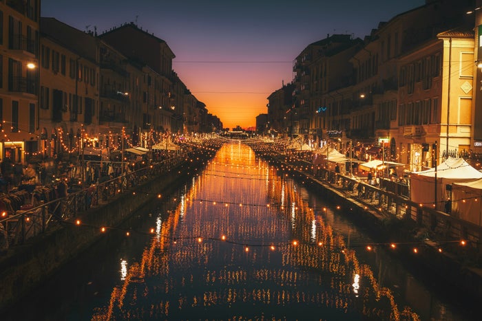 Oh Bej Oh Bej Milan Italy Christmas Cristina Gottardi YzMZYqwoH4 unsplash