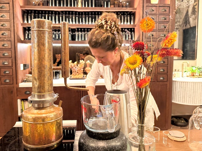 Six Senses London The Alchemy Bar in action