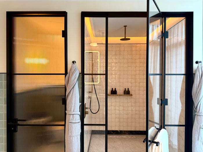 Six Senses London bedroom shower open