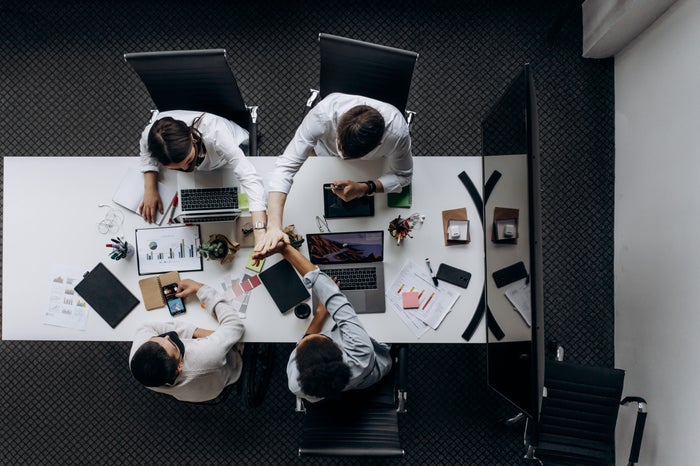 business owner Mikhail Nilov:Pexels